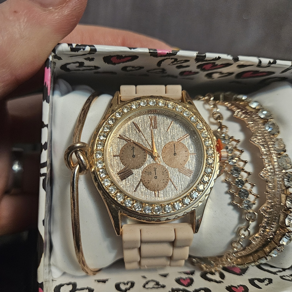 Gold-Tone Pink Silicone Strap Crystal Accent Women's Watch